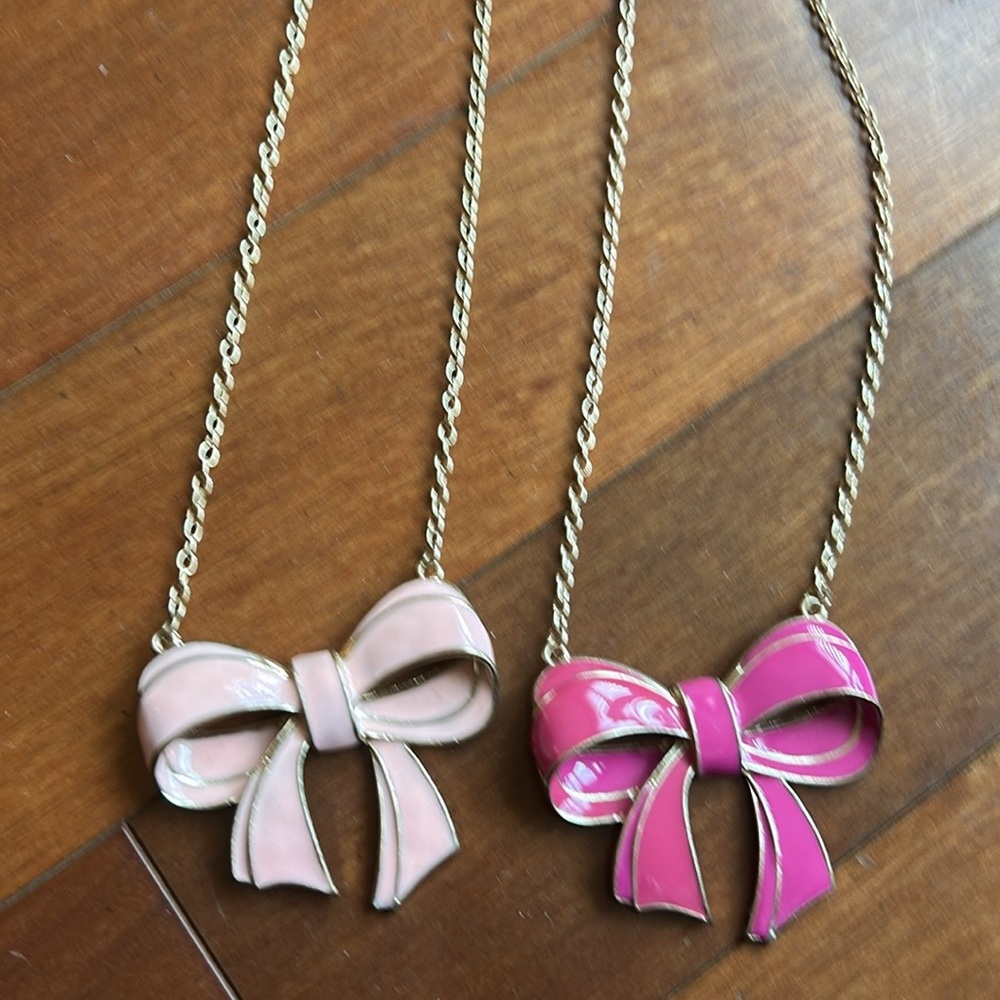 Set Of 2 Necklaces Pink Now Light & Dark Pink New